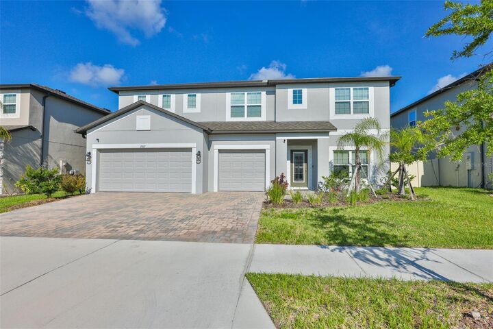 Property Photo: 2927 Marine Grass Drive FL 33598