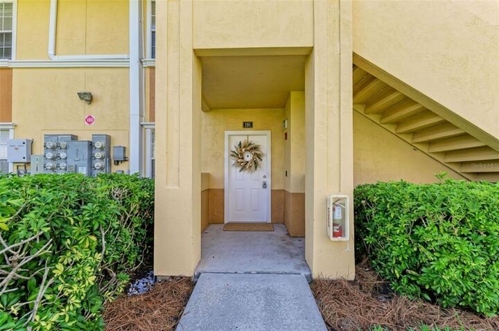 Property Photo:  1195 Villagio Circle 101  FL 34237 