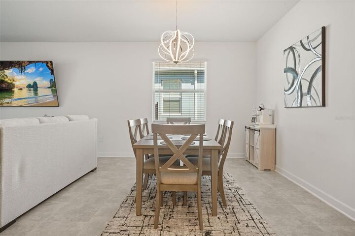 Property Photo: 5256 Dagenham Drive FL 33837