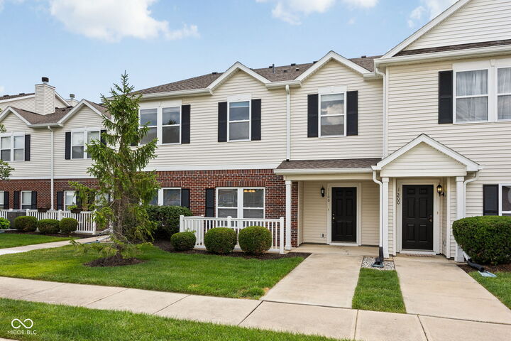 Property Photo:  12175 Bubbling Brook Drive Unit 1100  IN 46038 