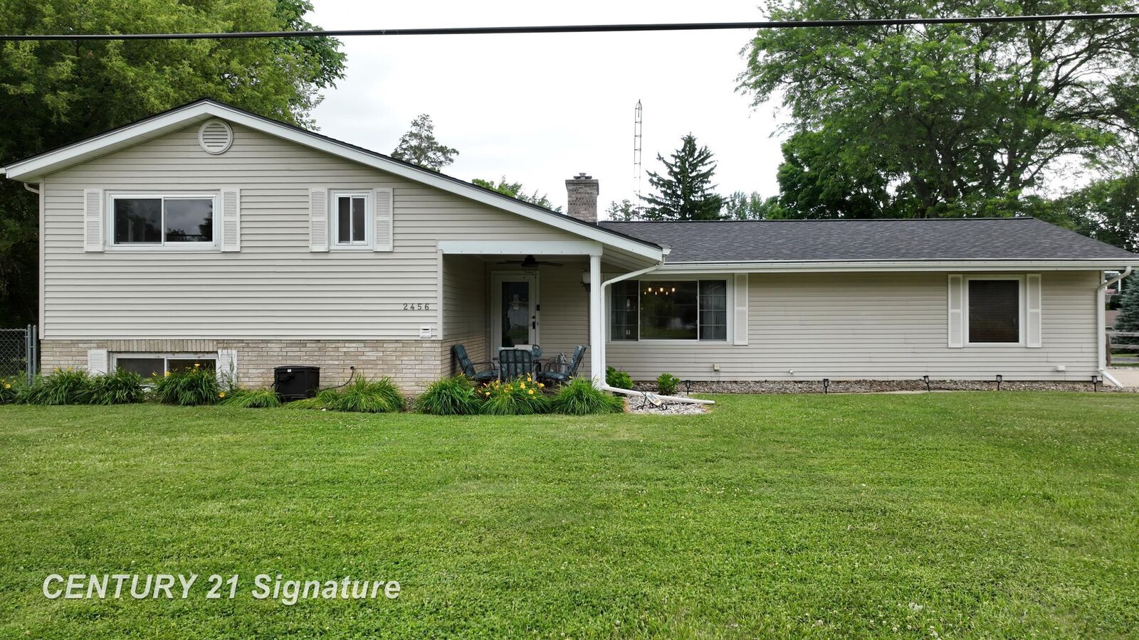 Property Photo:  2456 W Wilson Road  MI 48420 