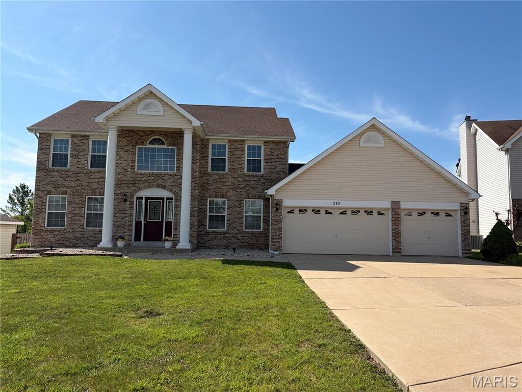 Property Photo:  210 Autumn Rose Court  MO 63368 