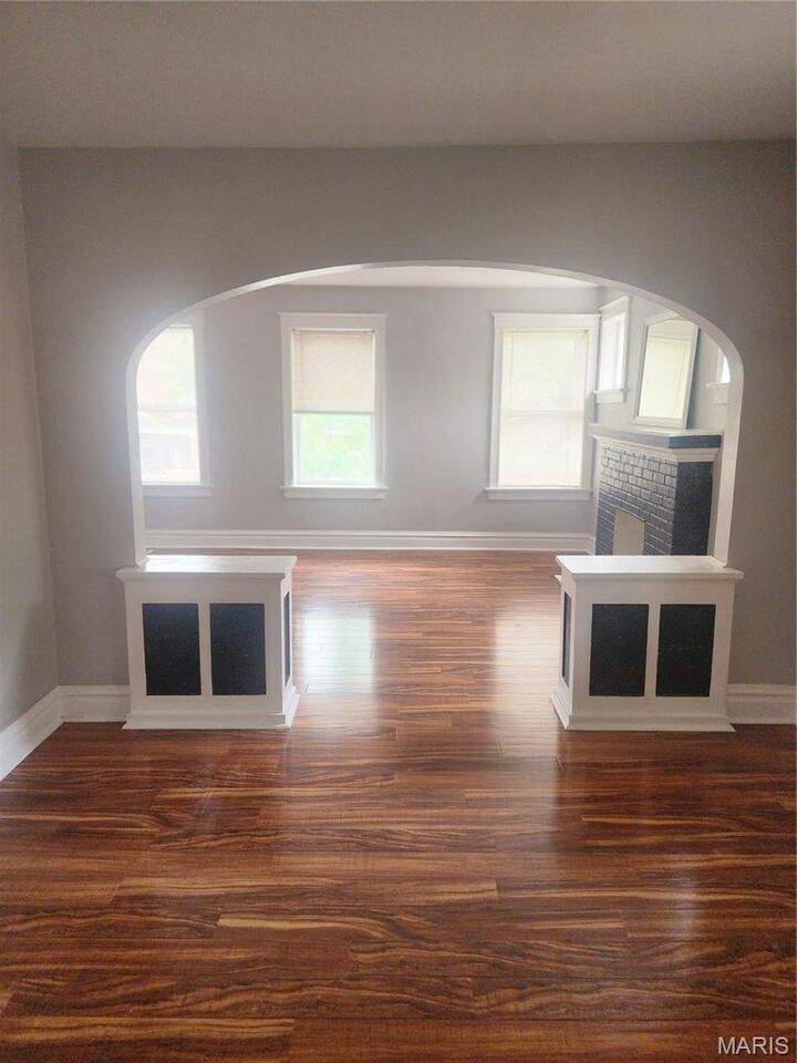Property Photo:  3235 Minnesota Avenue 2  MO 63118 