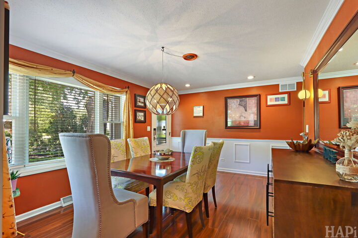 Property Photo:  597 Dublin Drive  IL 60060 