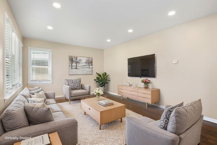 Property Photo: 15641 S Park Avenue IL 60473