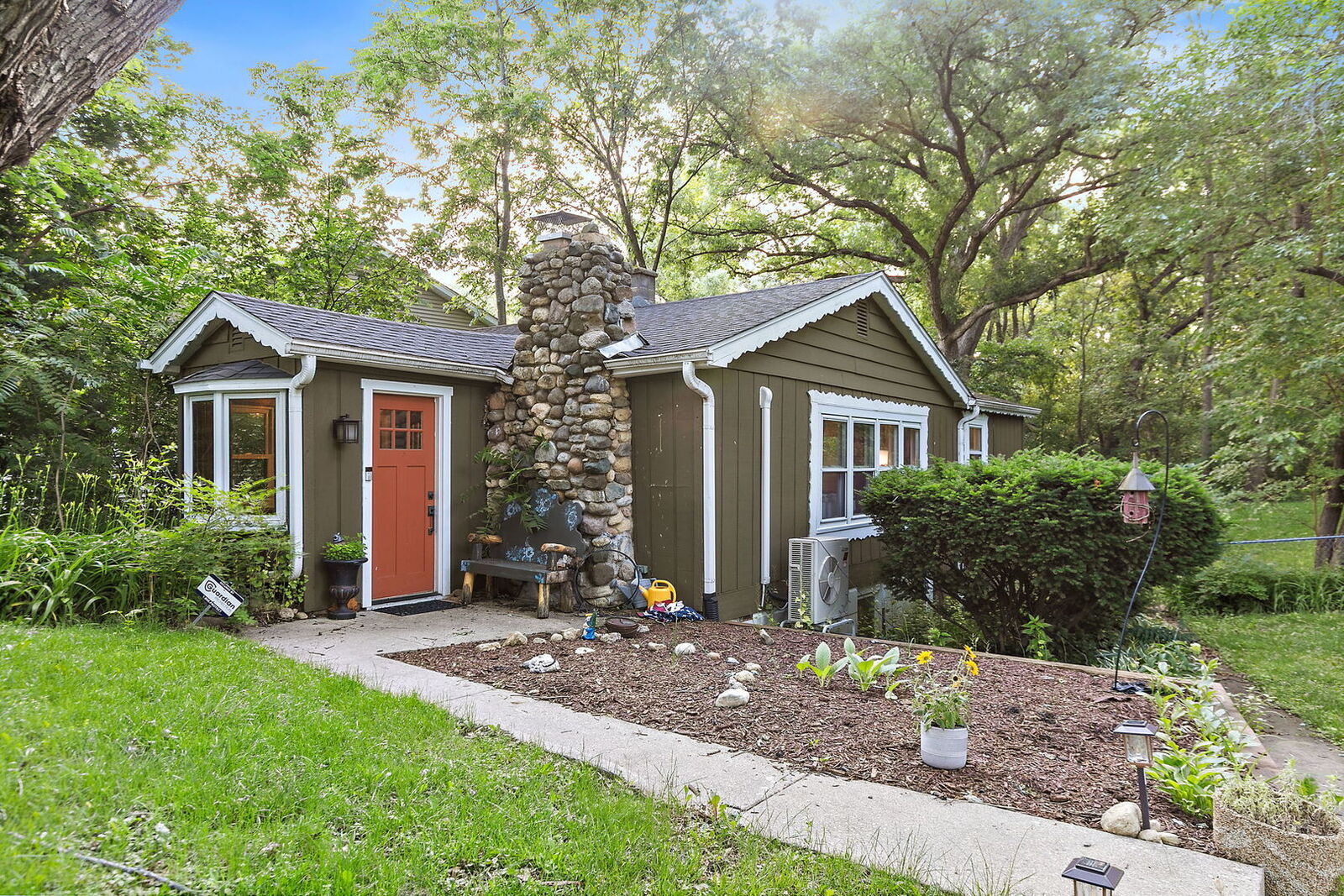 Property Photo:  5806 Wonder Woods Drive  IL 60097 