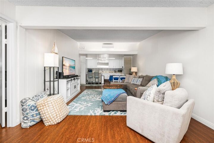Property Photo: 13760 Alderwood 85I CA 90740