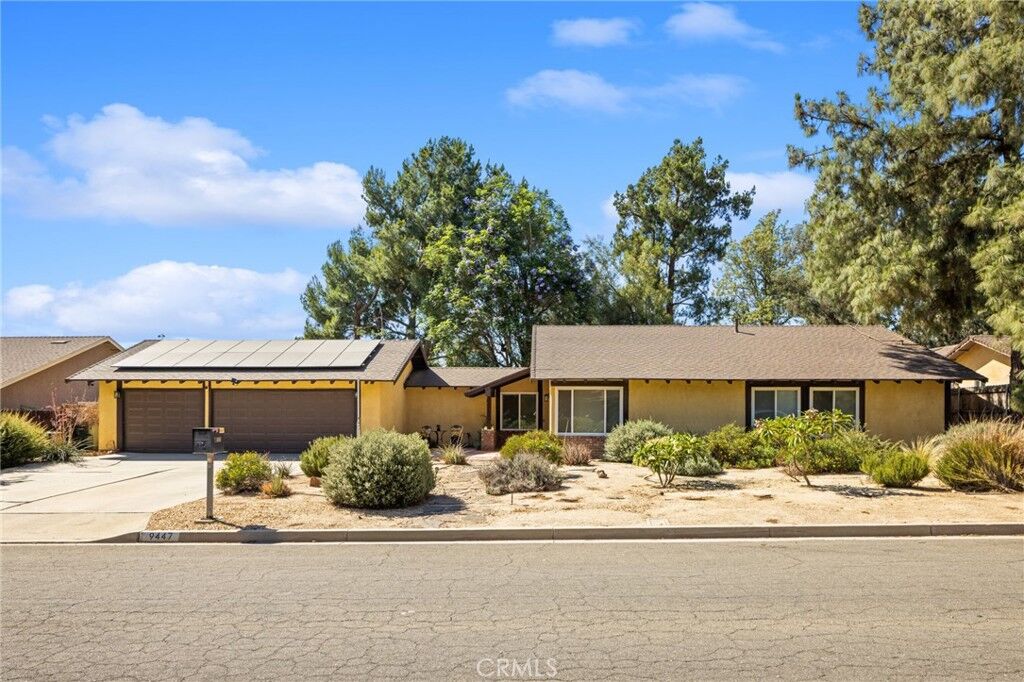 Property Photo:  9447 Stirrup Street  CA 92509 