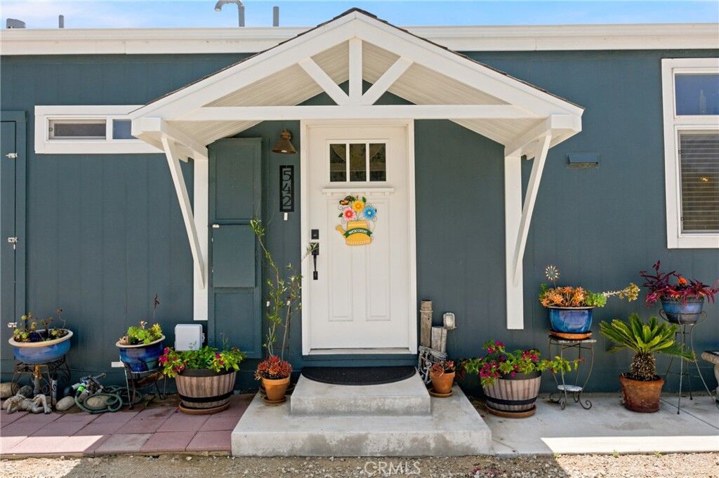 Property Photo: 542 Tilhisa CA 93420