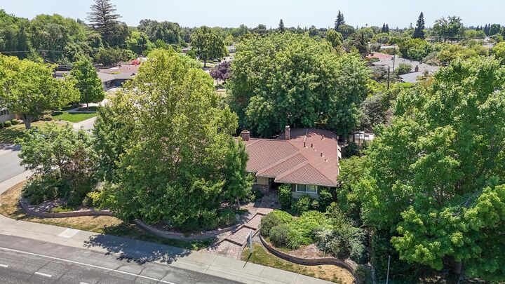Property Photo:  6623 13th Street  CA 95831 