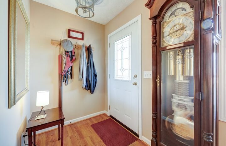 Property Photo: 472 Eagle Mountain Drive W GA 30540