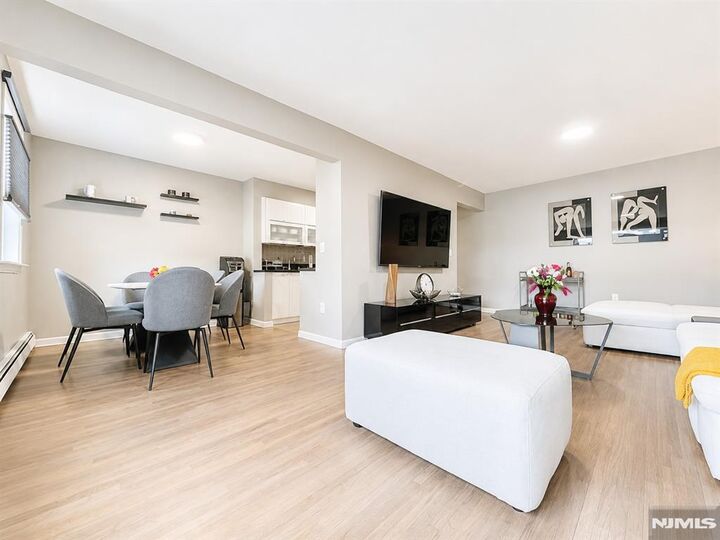 Property Photo: 605 Grove Street H3 NJ 07013