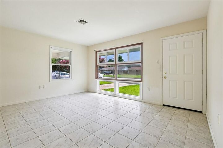 Property Photo:  608 Airline Park Boulevard  LA 70003 