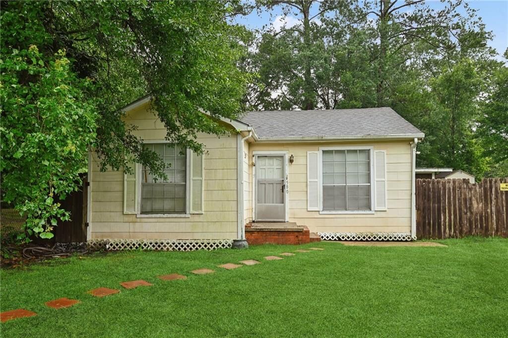 Property Photo:  580 Pine Street  LA 70443 