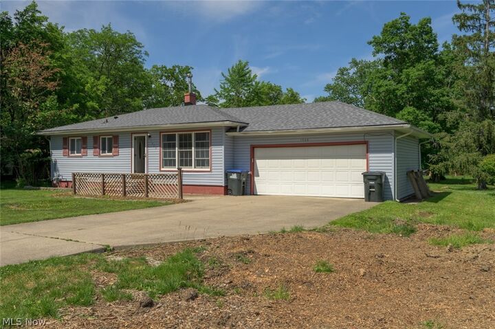 Property Photo: 1528 Diana Drive OH 44212