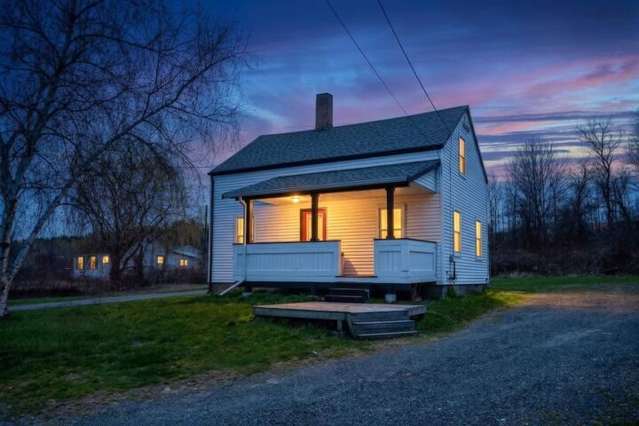 Property Photo:  324 Wentworth Road  NS B0N 2T0 