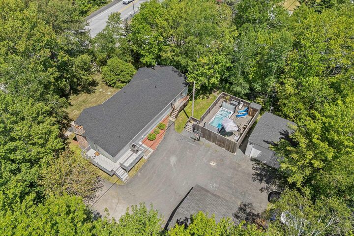 Property Photo: 4830 St Margarets Bay Road NS B3Z 1C9