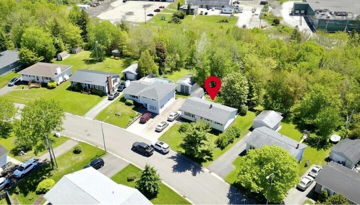 Property Photo: 18 Oak Crescent NS B9A 3H4