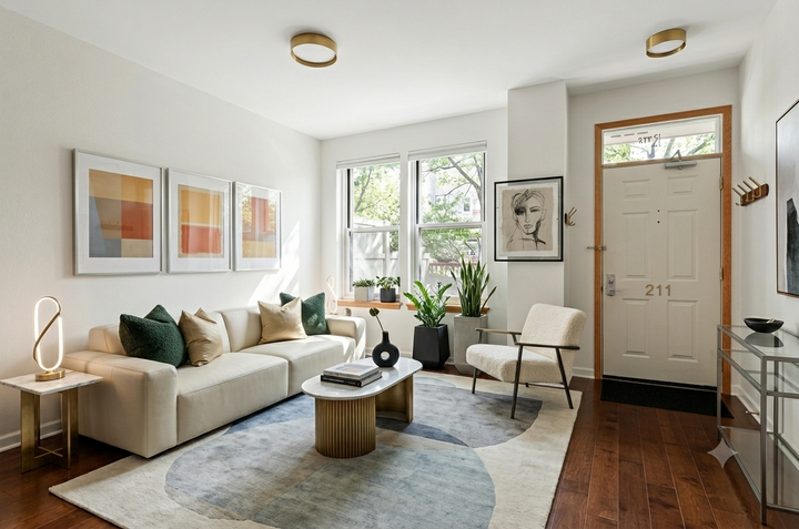 Property Photo:  615 N 1st Street 115  MN 55401 