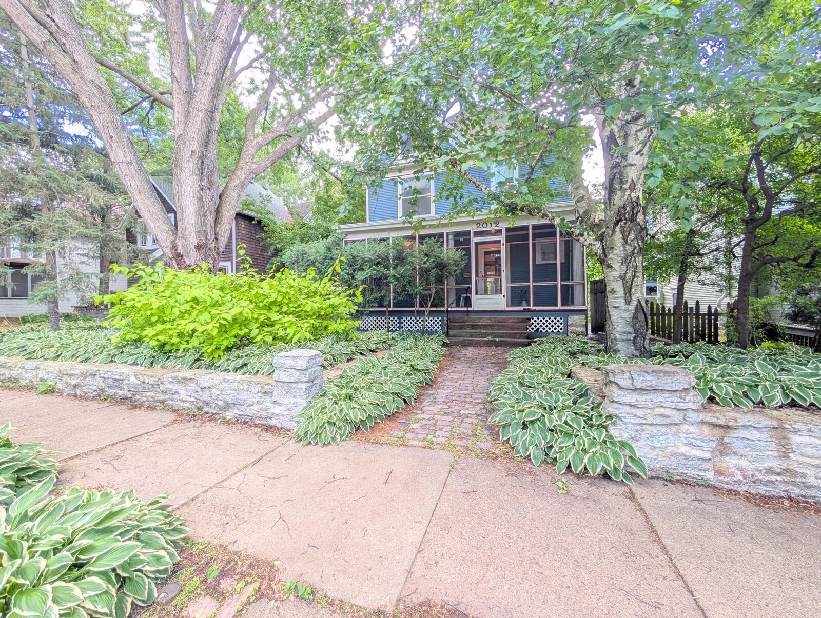 Property Photo: 2012 Iglehart Avenue MN 55104