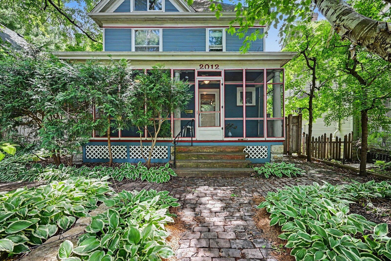 Property Photo:  2012 Iglehart Avenue  MN 55104 