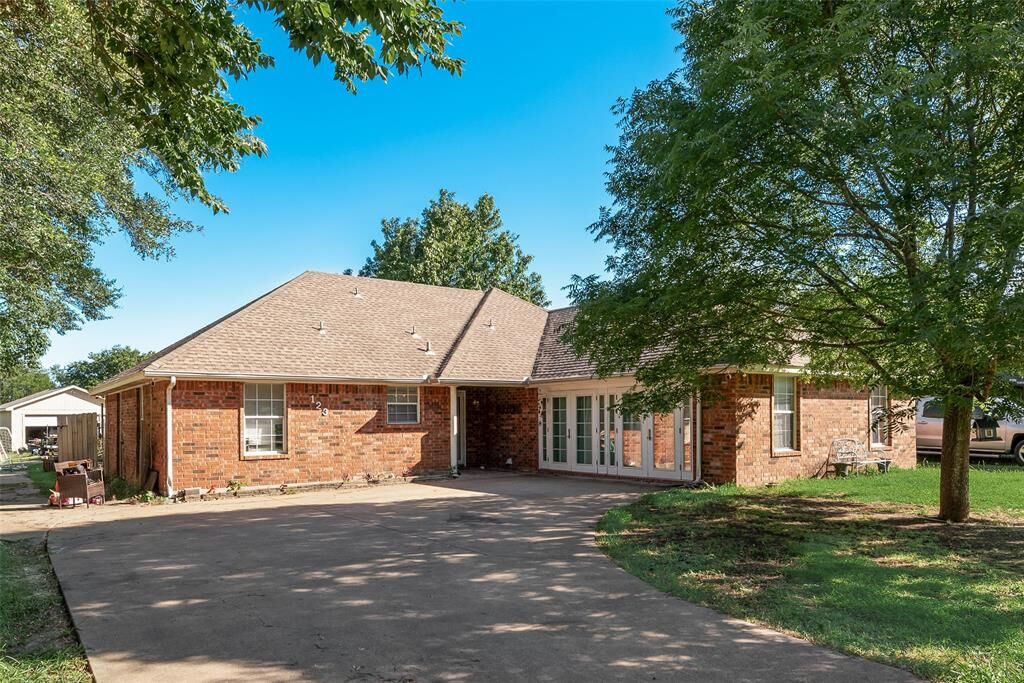 Photo de la propriété: 123 Country Drive TX 75165