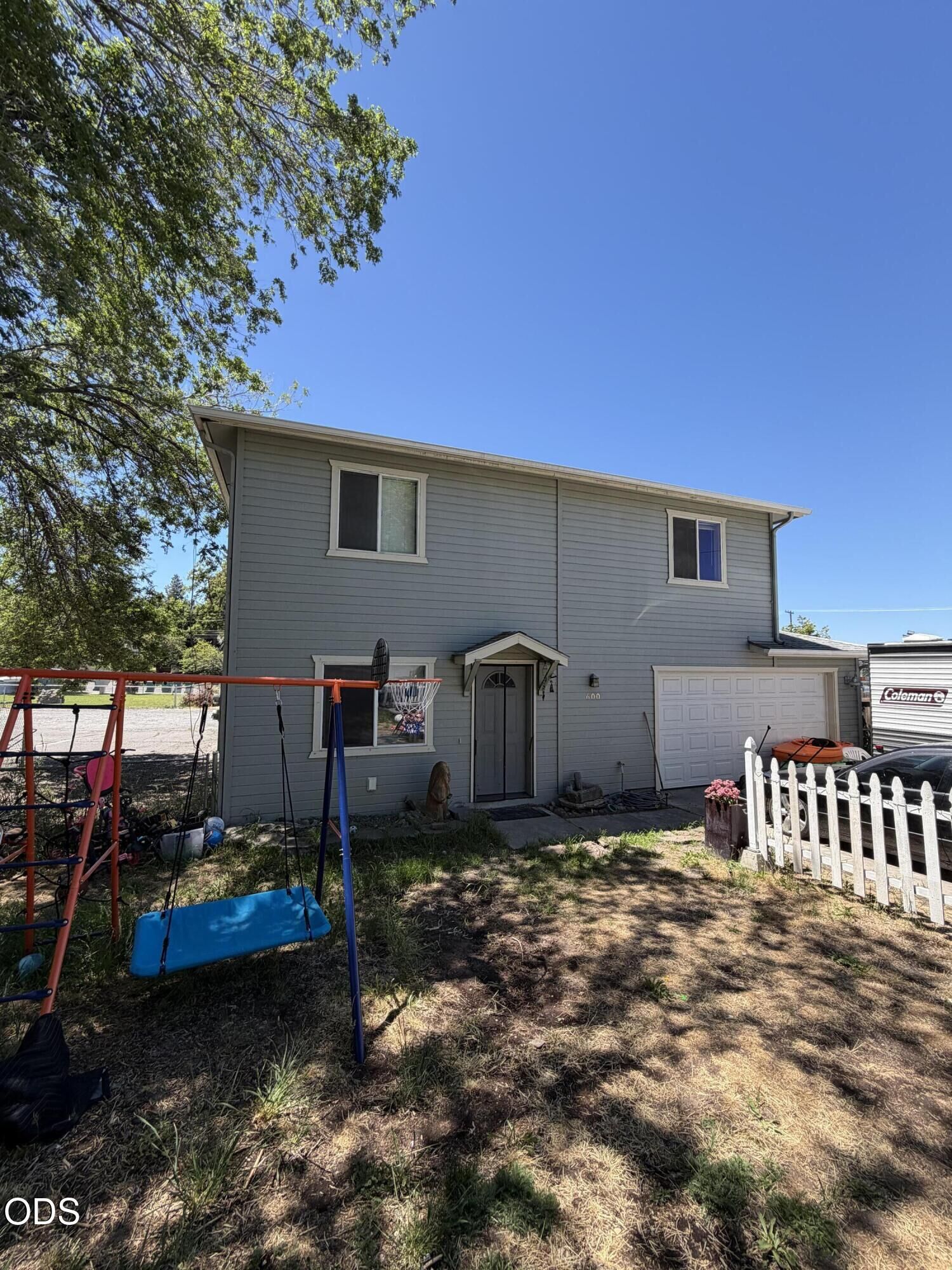 Property Photo:  2055 Oregon Avenue  OR 97601 
