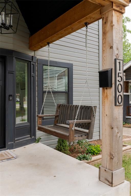 Property Photo:  1500 NW 15th Street  OK 73106 