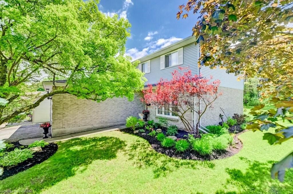 Property Photo: 469 Westvale Drive ON N2T 1S9