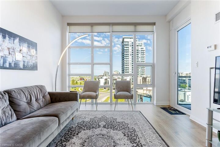 Property Photo:  10 Concord Place 504  ON L3M 0G6 