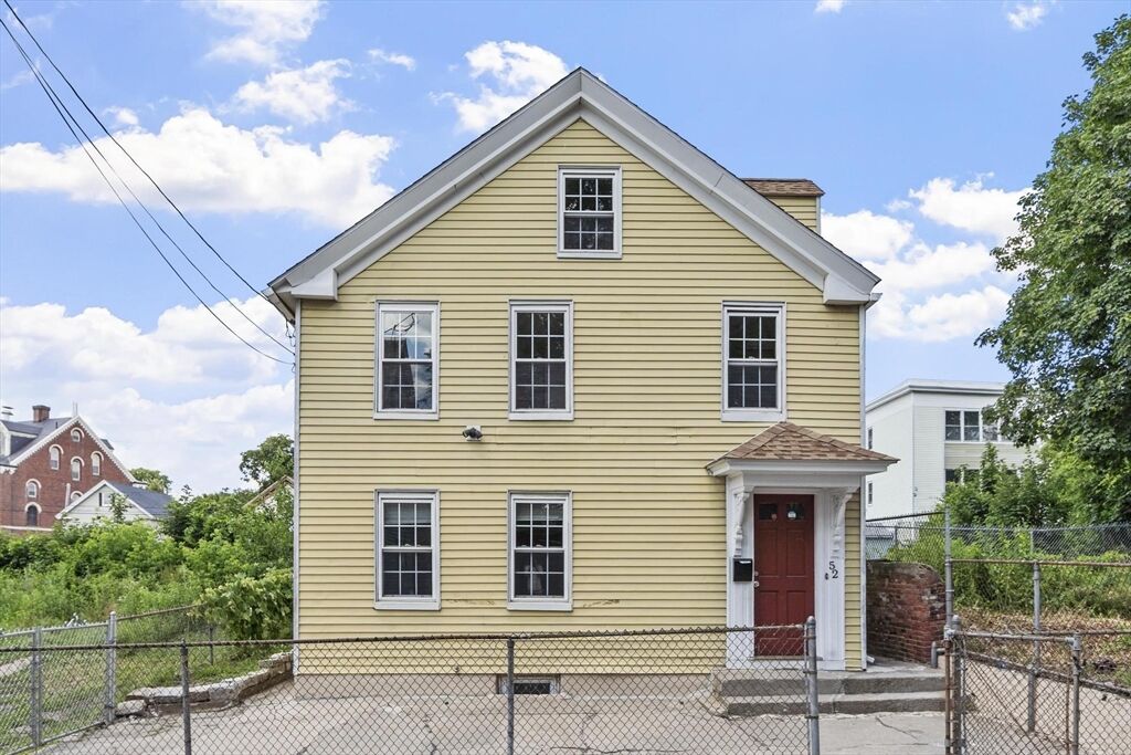 Property Photo: 52 Auburn St MA 01852