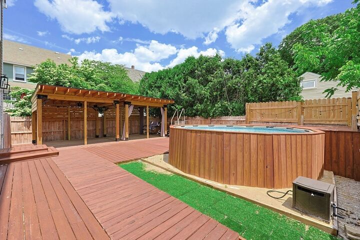 Property Photo:  39 Johnston Avenue 3  MA 01588 