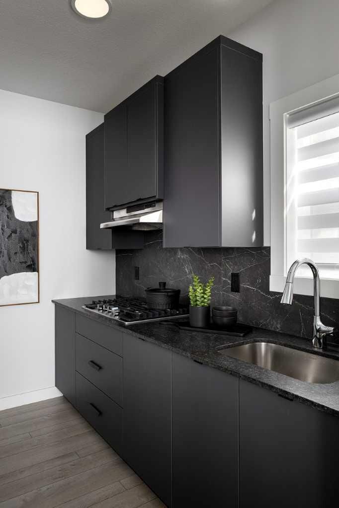 Property Photo: 259 Corner Glen Gardens NE AB T3N 2P7