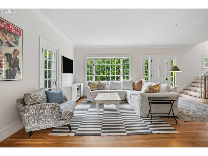 Property Photo: 604 Van Buren St OR 97045