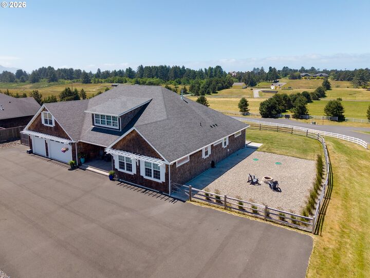 Property Photo:  80219 Polo Ridge Rd  OR 97146 