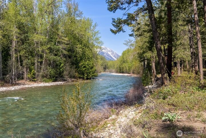 Property Photo:  225 C  Lost River Road  WA 98833 