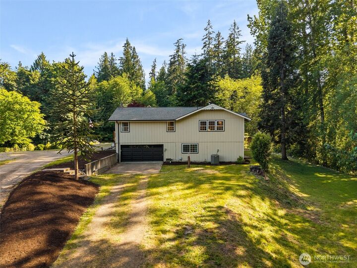 Property Photo: 395 NW Blomster Way WA 98370