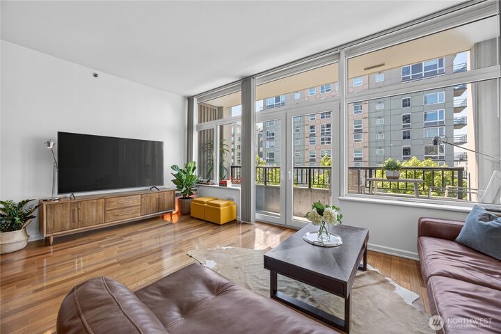 Property Photo: 2717 Western Avenue #5002 WA 98121