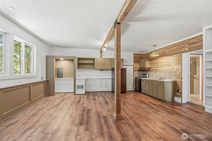 Property Photo:  1701  Tower Road  WA 98611 