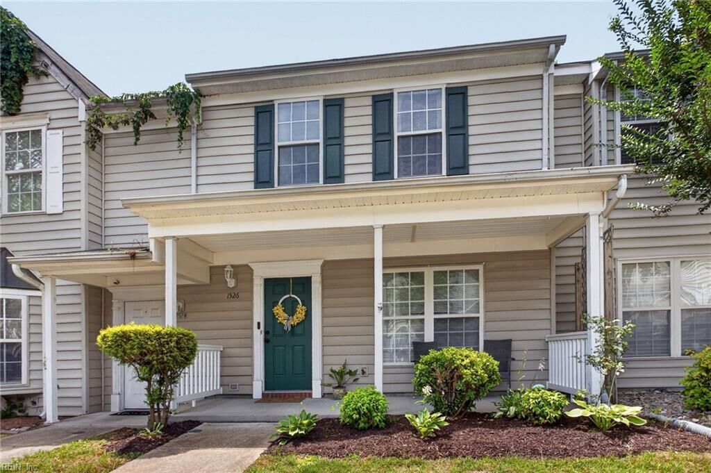 Property Photo:  1526 Creek Ct  VA 23185 