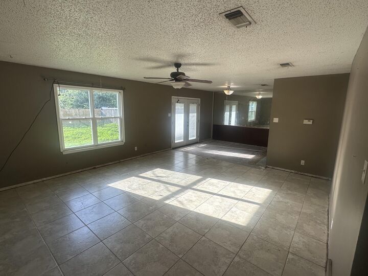 Property Photo:  1606 Linda Lee Drive  TX 76905 