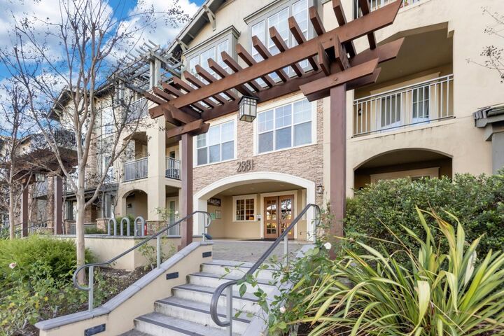 Property Photo:  2881 Meridian Avenue 323  CA 95124 