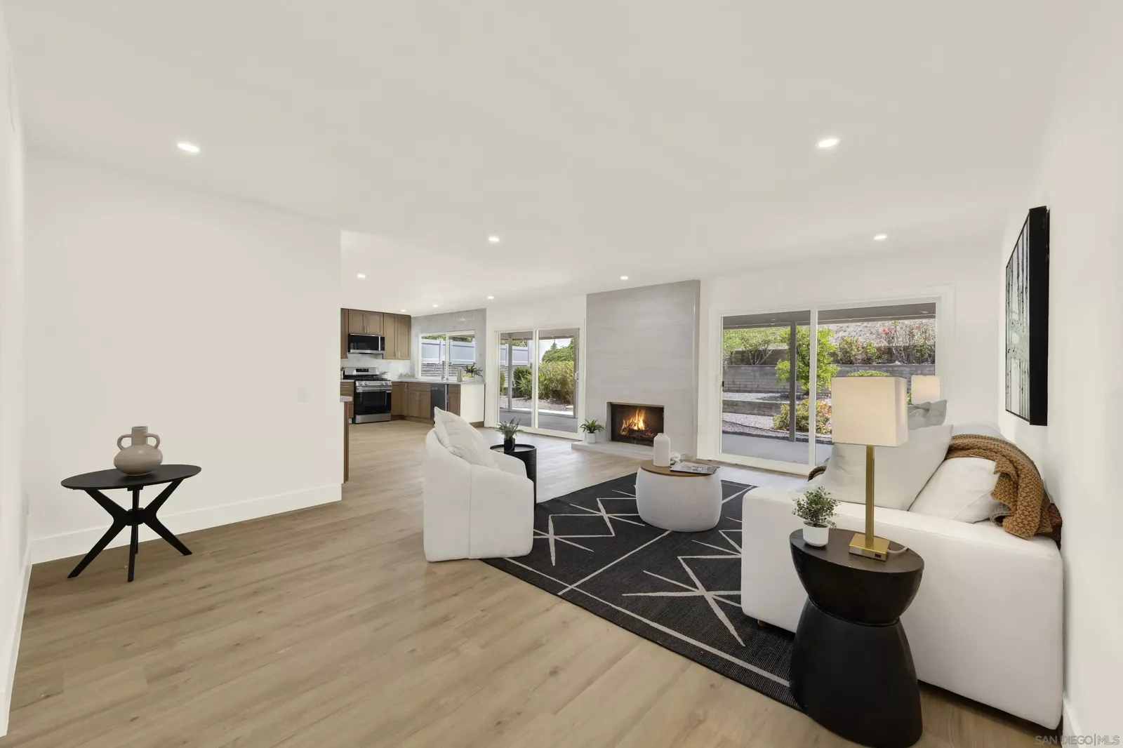 Property Photo: 12621 Opimo Dr CA 92128