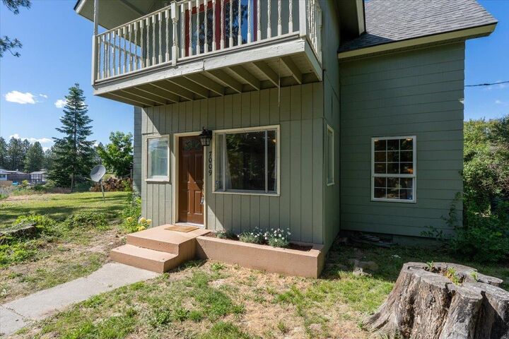 Property Photo: 7009 N Orchard Prairie Rd WA 99217