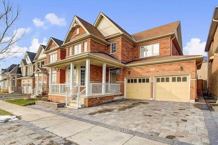 Property Photo: 43 Condarcuri Crescent ON L6B 0G9