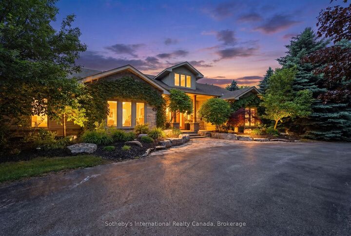 2 Evergreen Road — photo 1