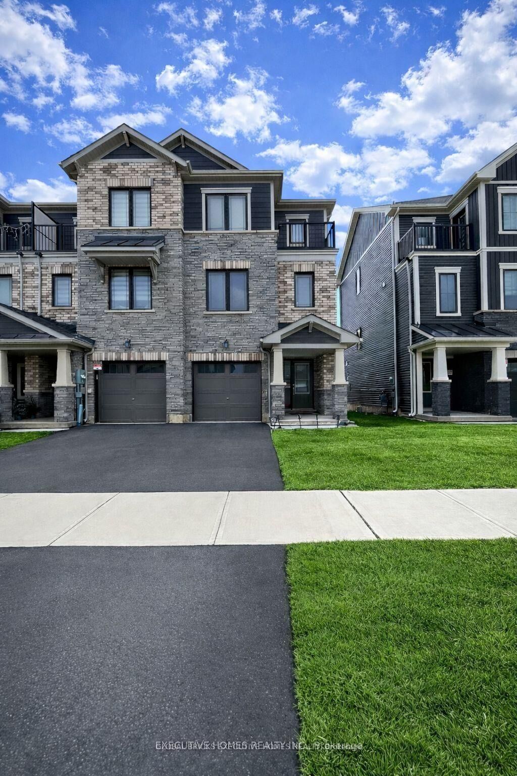 Property Photo: 51 Holder Drive ON N3T 0W8