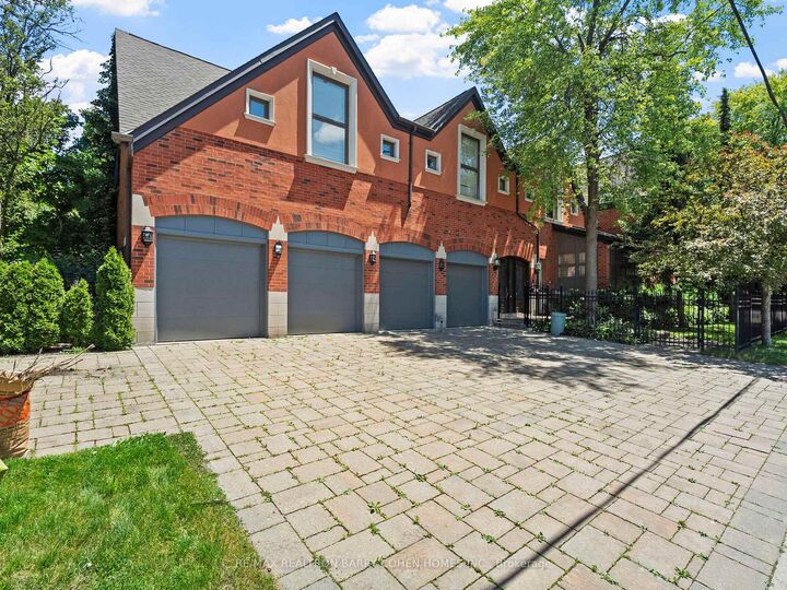 Property Photo: 40 Old Colony Road ON M2L 2K1