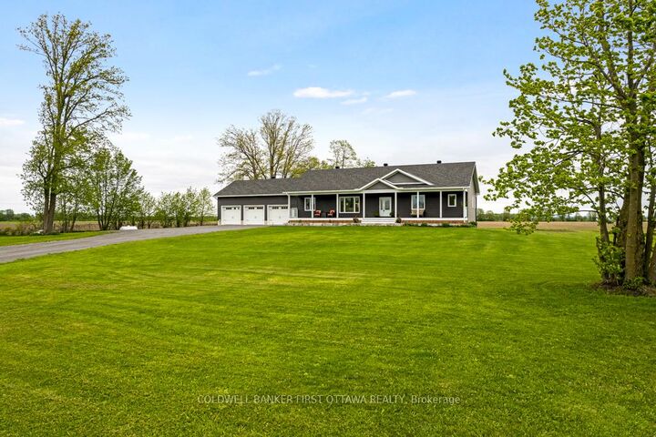 Property Photo: 800 Waba Road ON K0A 2X0