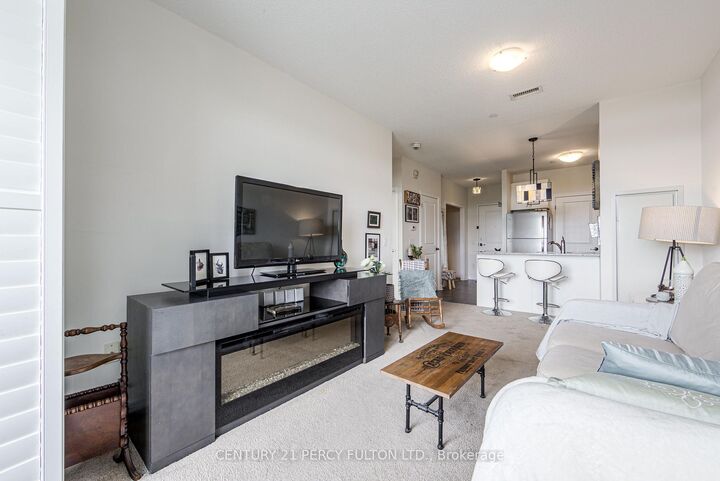 Photo de la propriété:  7768 Kennedy Road 8  ON L3R 5K1 